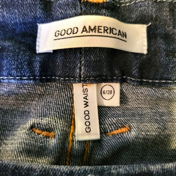 GOOD AMERICAN Good Waist High Waist Step Hem Distressed Skinny Jeans - Picture 6 of 6